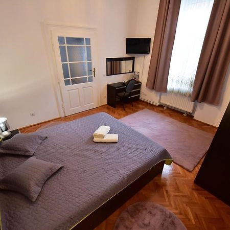 Flh - Klara Apt Sibiu Extérieur photo