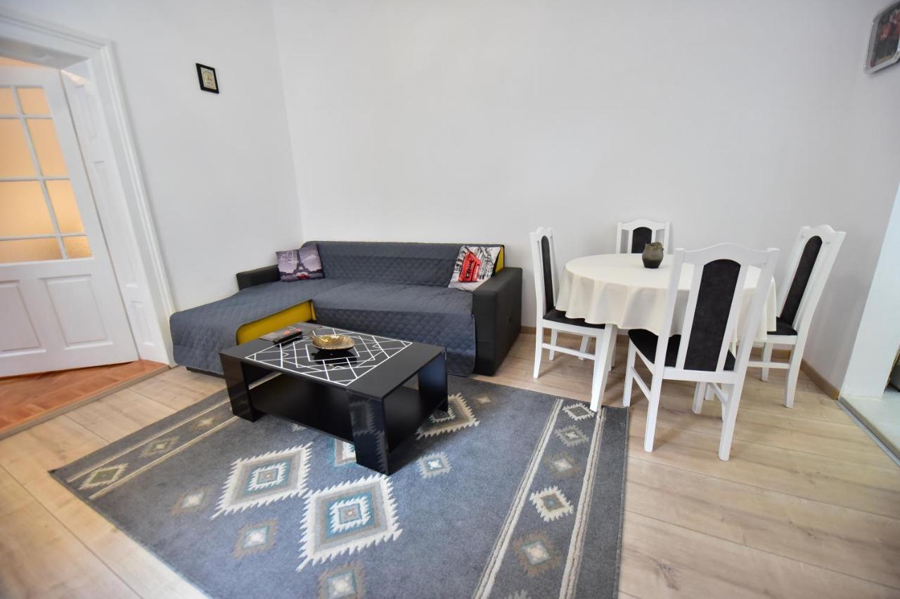 Flh - Klara Apt Sibiu Extérieur photo