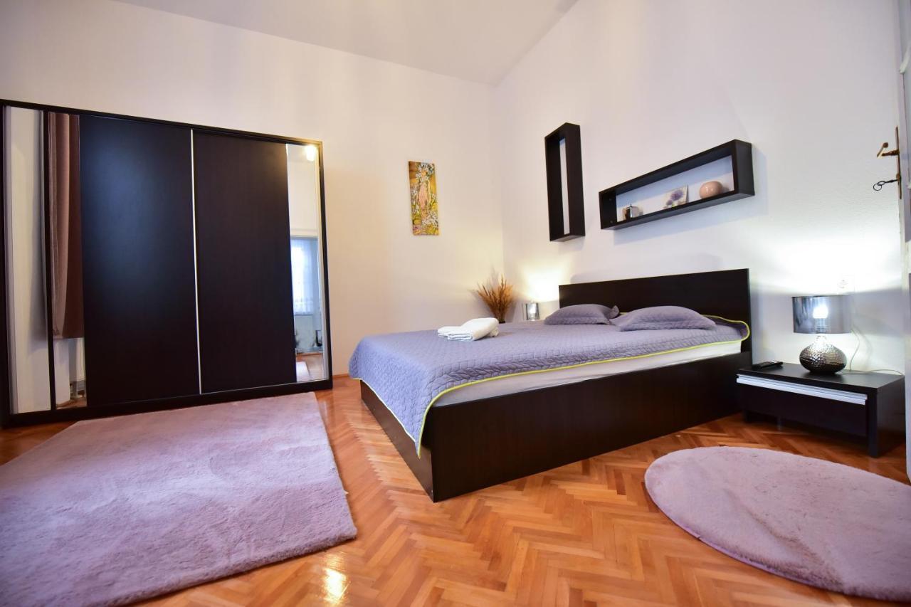 Flh - Klara Apt Sibiu Extérieur photo